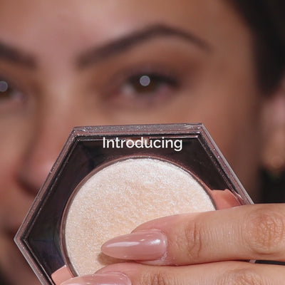 Shimmering Nail Highlighter - Sunkissed