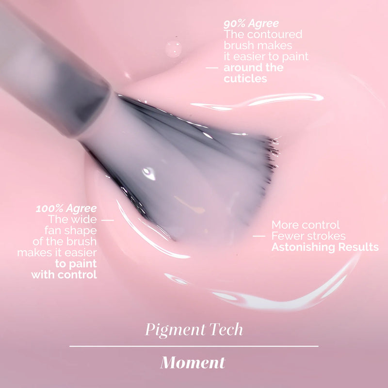 LONDONTOWN’s BFF features a wide, contoured brush for easy, controlled application of its soft-hearted pink polish—designed to glide smoothly and neatly around cuticles.