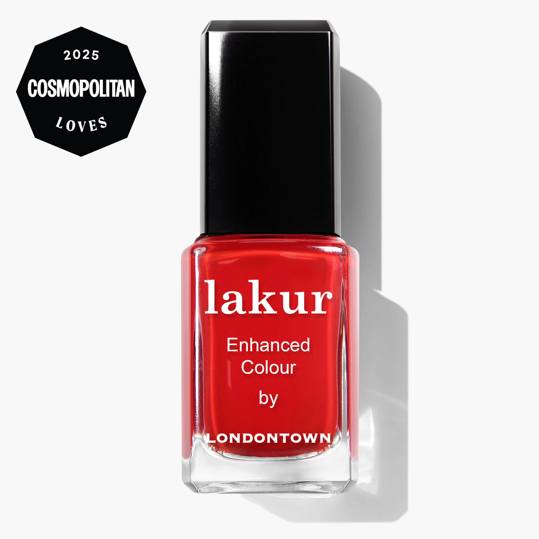 Londoner Love | Red Nail Polish | LONDONTOWN lakur