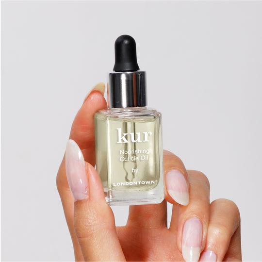 LONDONTOWN Cuticle Oil