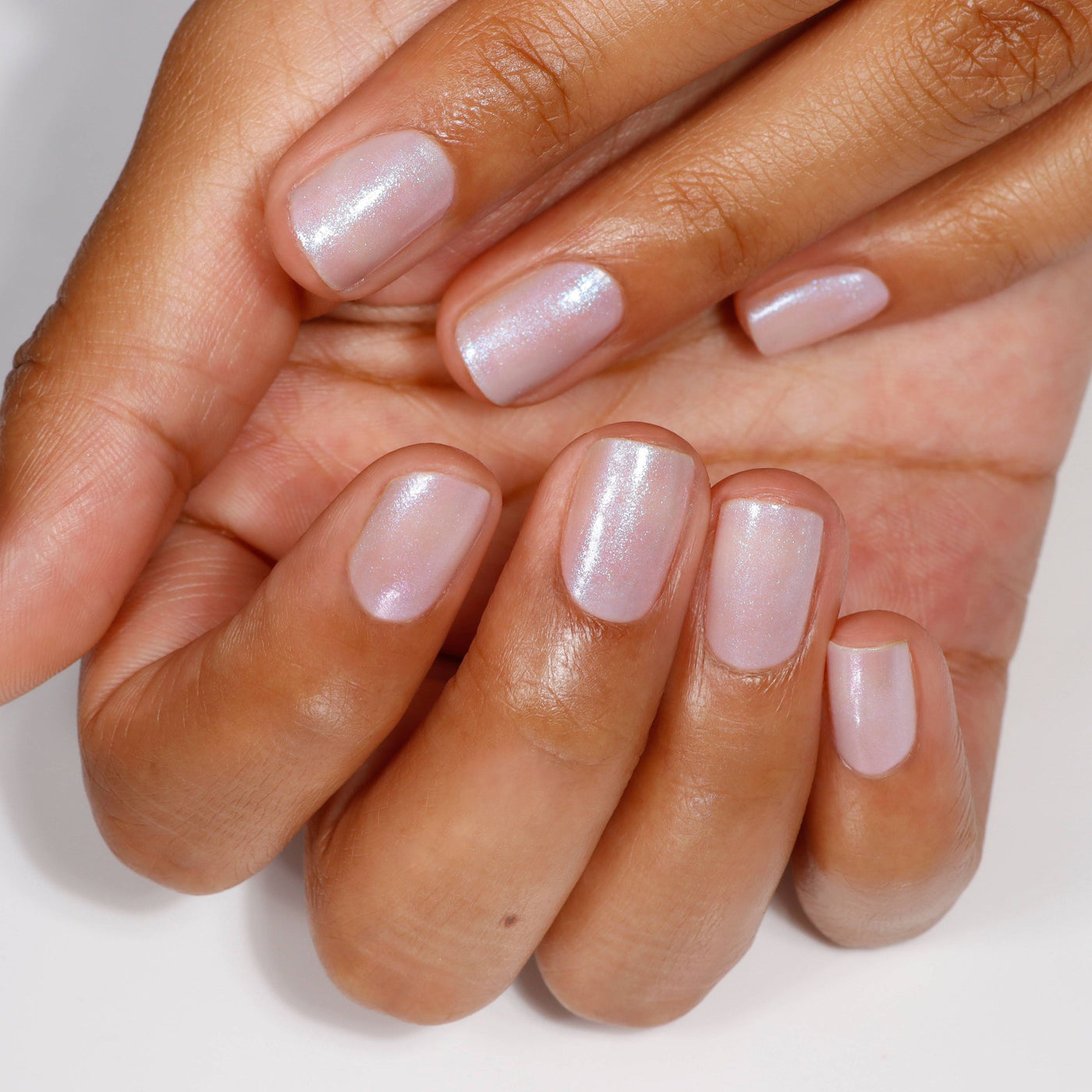 Extra Ordinary Illuminating Nail Concealer