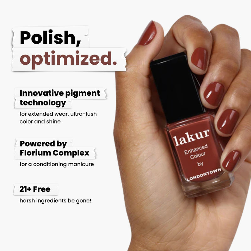 Holding the Oud Mood nail polish by LONDONTOWN, enriched with innovative pigment technology and powered by Florium Complex. It's akin to indulging in rich hot chocolate—inviting and free from 21+ harsh ingredients.