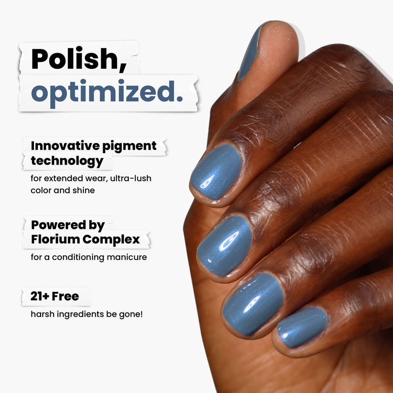 A hand with Blue Diamond chrome blue polish is displayed. Text reads: "Blue Diamond by LONDONTOWN: Polish, optimized with innovative pigment technology and powered by Florium Complex, 21+ Free.