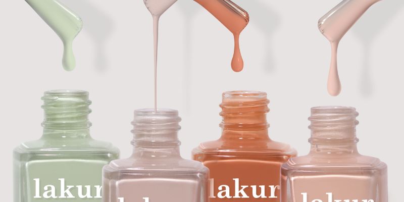 Lakur Enhanced Color Nail Polish